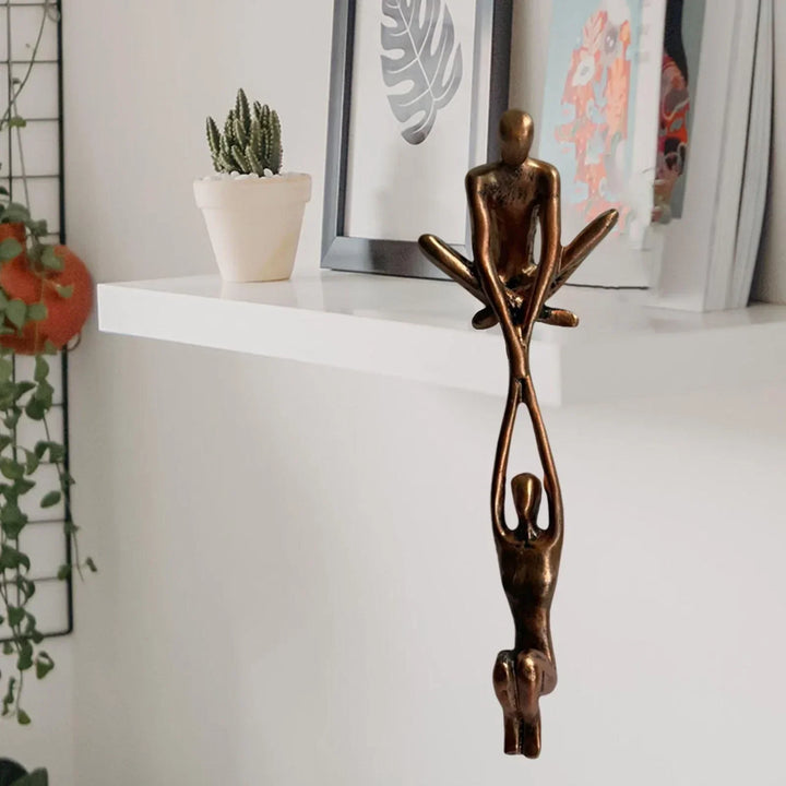 Skanto | Evig kjærlighet og styrke | Skulptur figur | Hjem decor | Unik dekorasjon