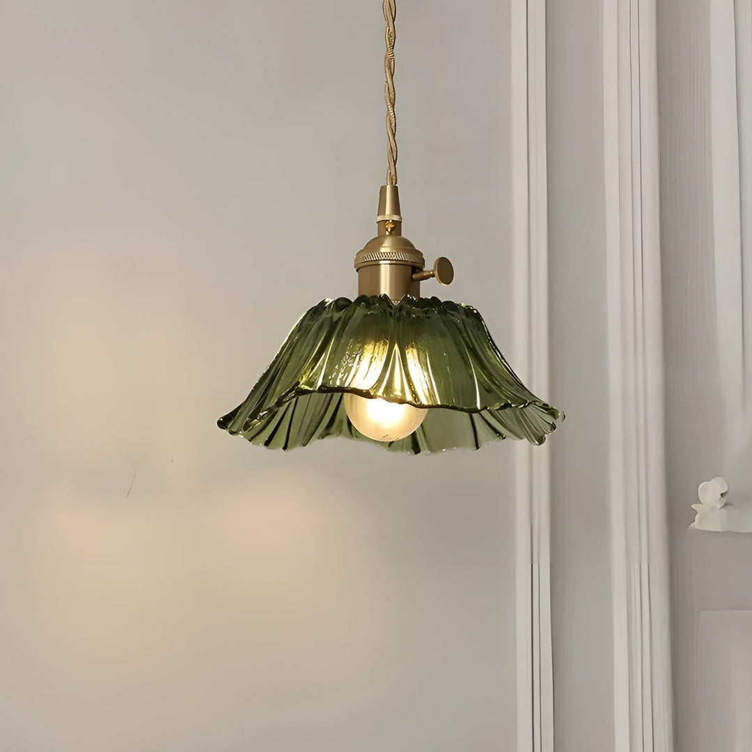 Taklampe med Skantoomstermotiv – Varmt lys og stiligt design | For hjemmet | Skanto