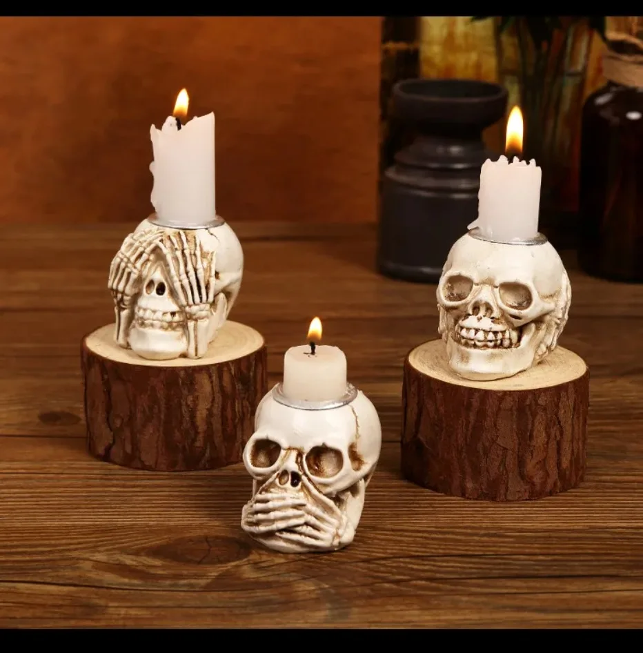 Skanto | GothicGlow 3pc Halloween Hodeskalle Lysestake Sett