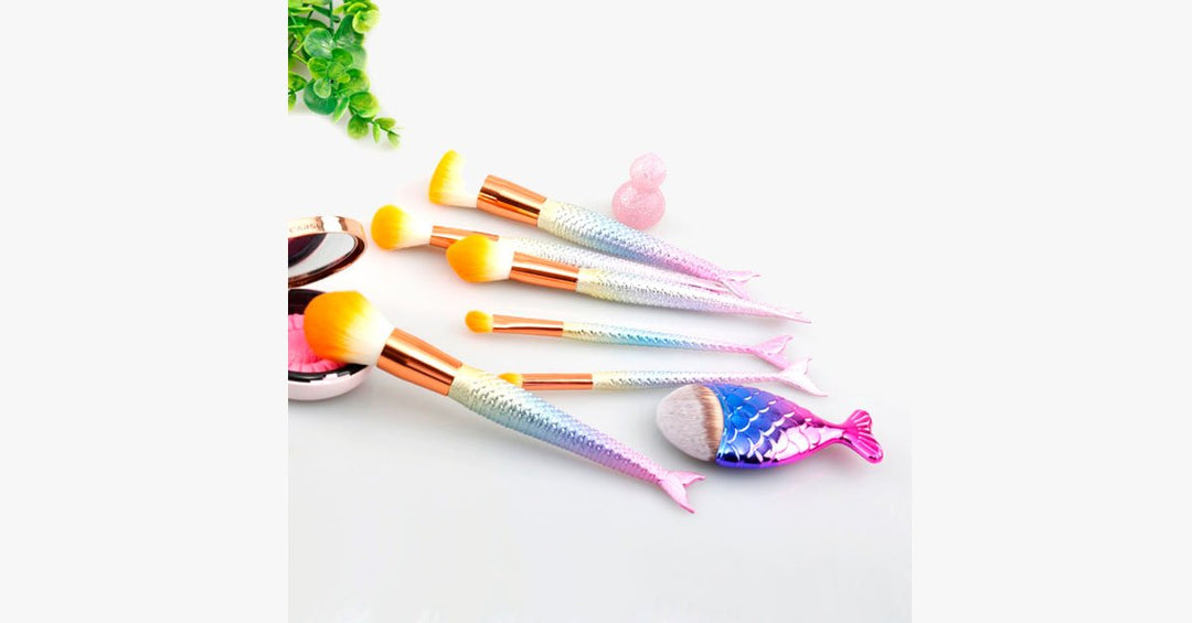 Skanto | Mermaid Dream Glam Brush Set - Perfekt din sminke på en glamorøs måte