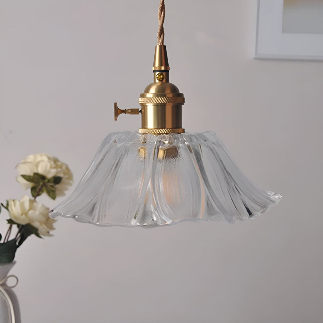 Taklampe med Skantoomstermotiv – Varmt lys og stiligt design | For hjemmet | Skanto