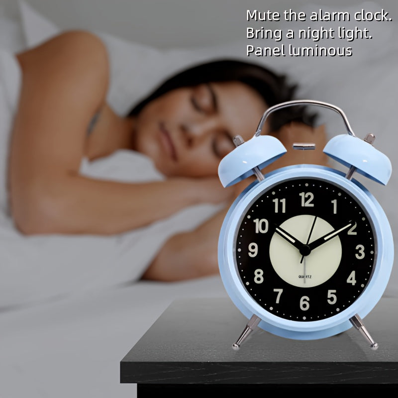 Skanto | LuminousTime - Elegant Metall Vekkerklokke med Mild Belysning for Fredfulle Morgen- og Kvelder
