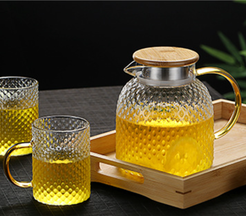 Skanto | Oppvarmet glass-kaldvannskaraff med rismønster