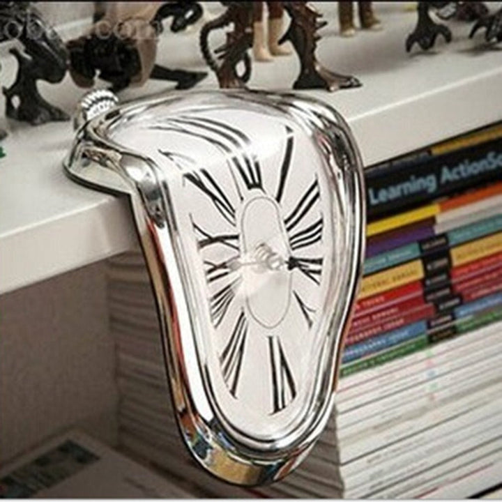 Surreal Melting Wall Clock | Skanto
