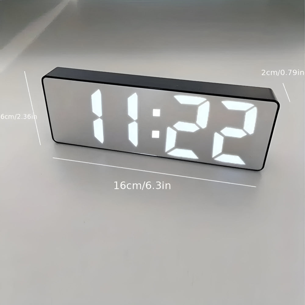 Skanto | Digital LED Spejl Væk clock