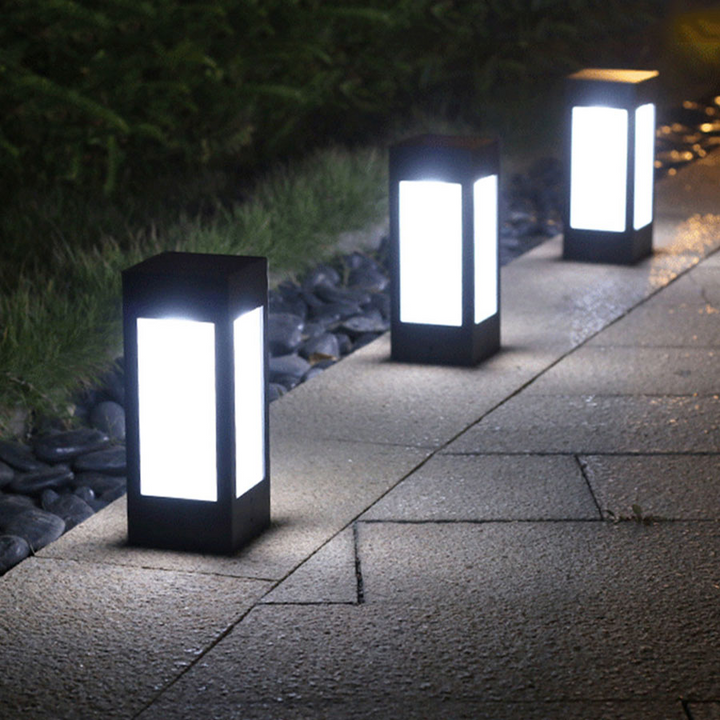 Skanto | Solar LED hage lampe i firkantet design – dekorativ utendørs belysning for stier og terrasse