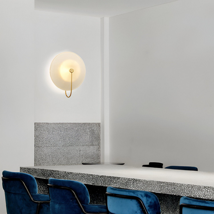 Skanto | Skandinavisk Rund Glass Vegglampe