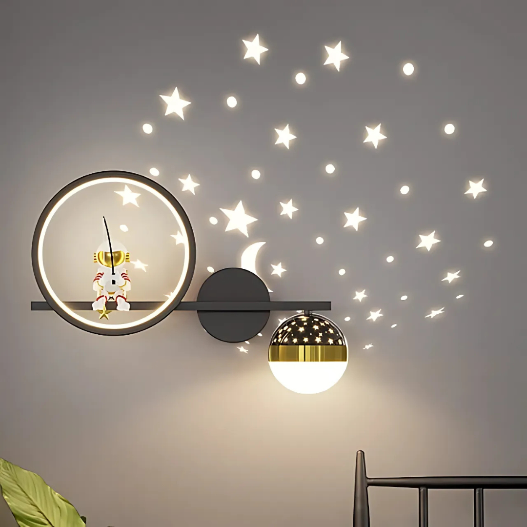 Skanto | Astronaut LED Vegglampe
