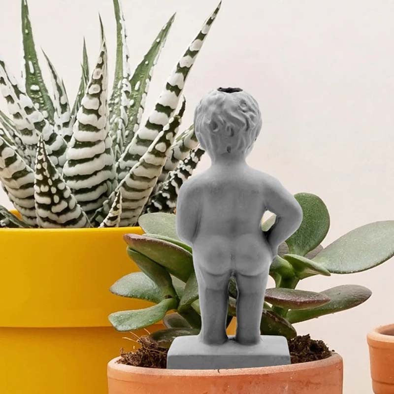 Skanto | Pee My Plants Hage Skulptur
