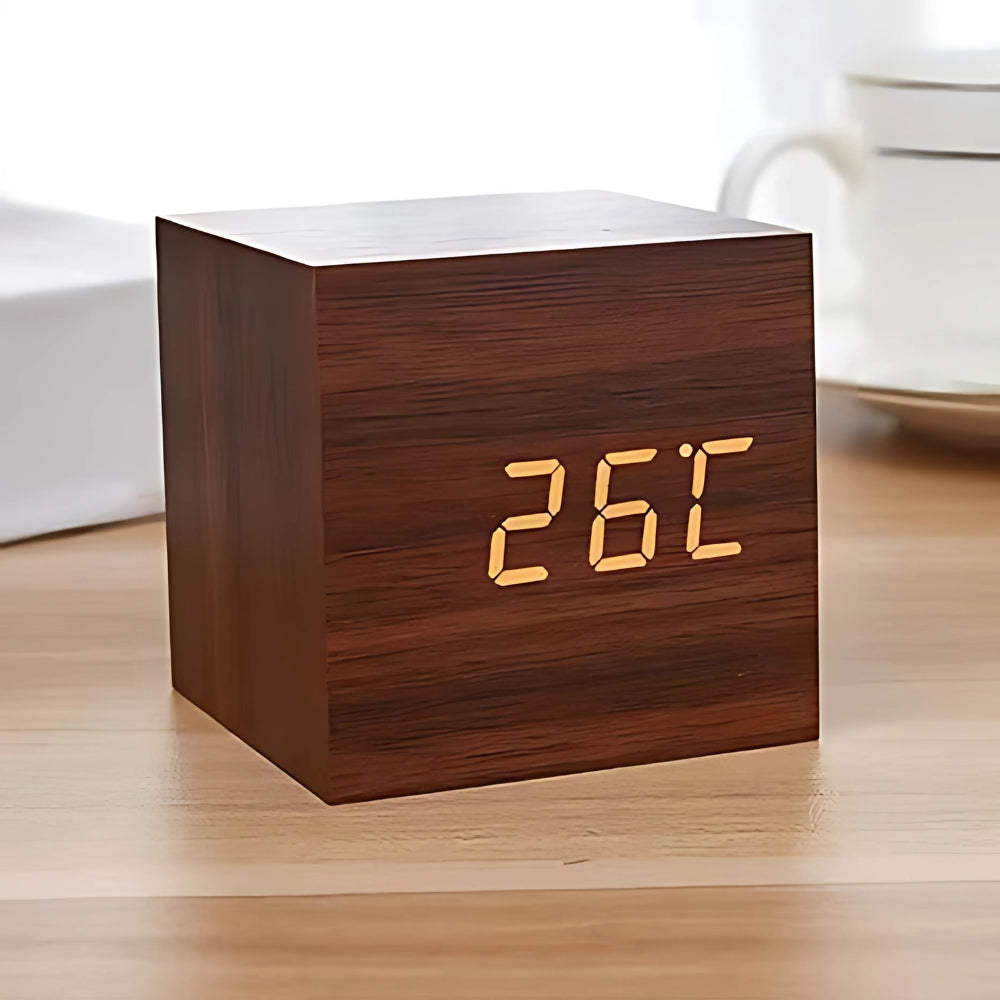 Digital Cube Vekkerklokke | Skanto