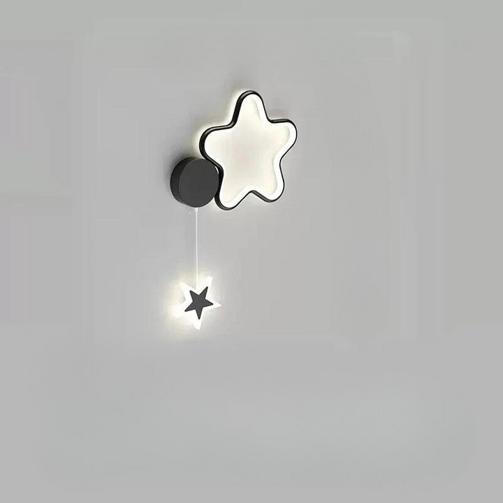 LumiDroom - Magisk Vegglampe med Stjerner og Måne Skanto