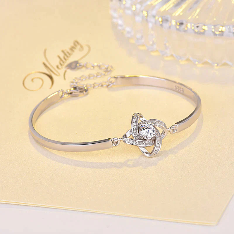 Stilig Love Knot Armbånd | Perfekt for Daglig Bruk Nytelse! Skanto