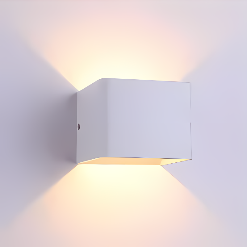 Skanto | Modern Firkantet LED Vegglampe