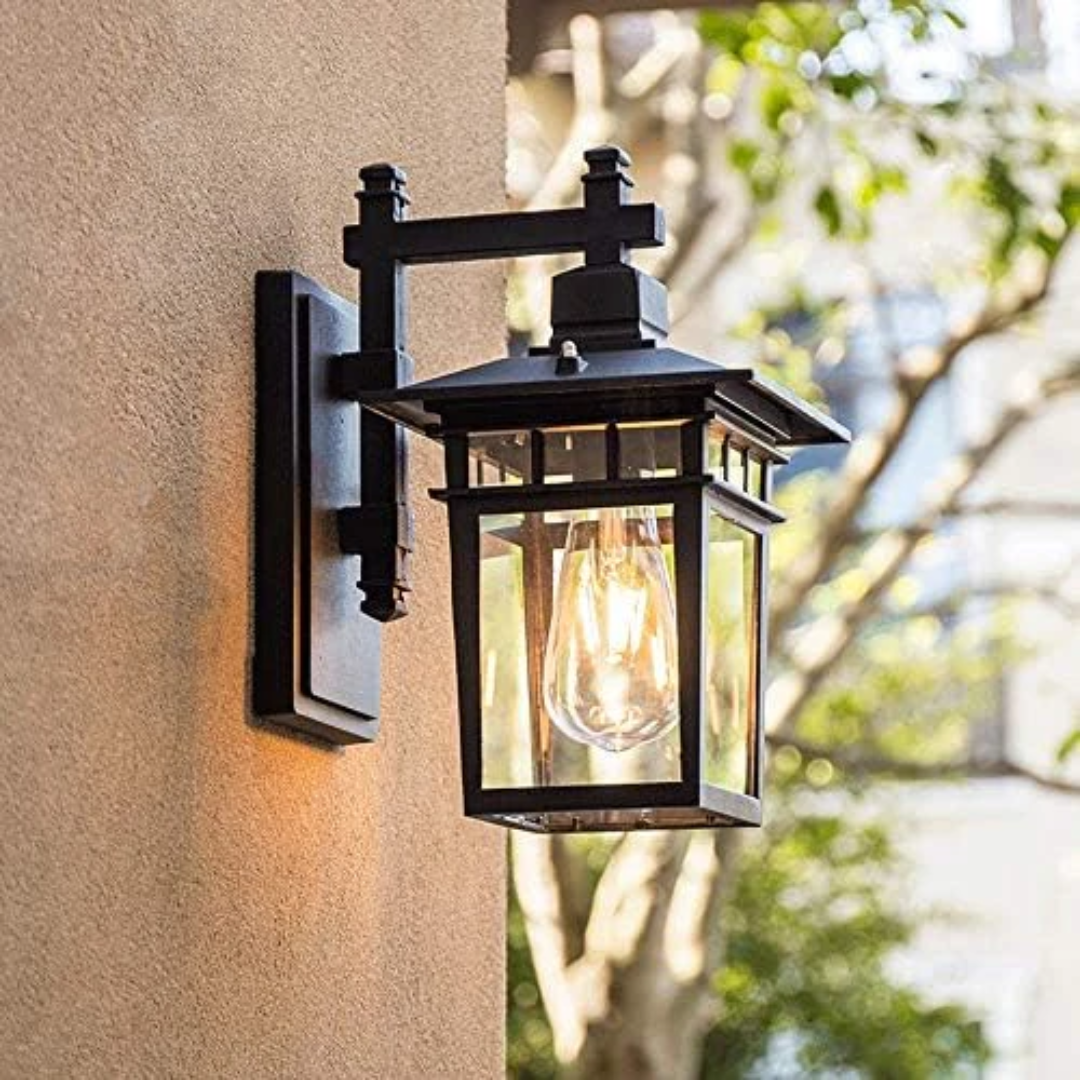 Skanto | Svart Utendørs Vegglampe