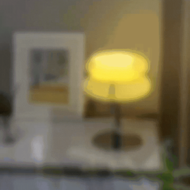 Skanto | Elegant Macaron Glass Table Lamp med USB - 3 Lysfarger