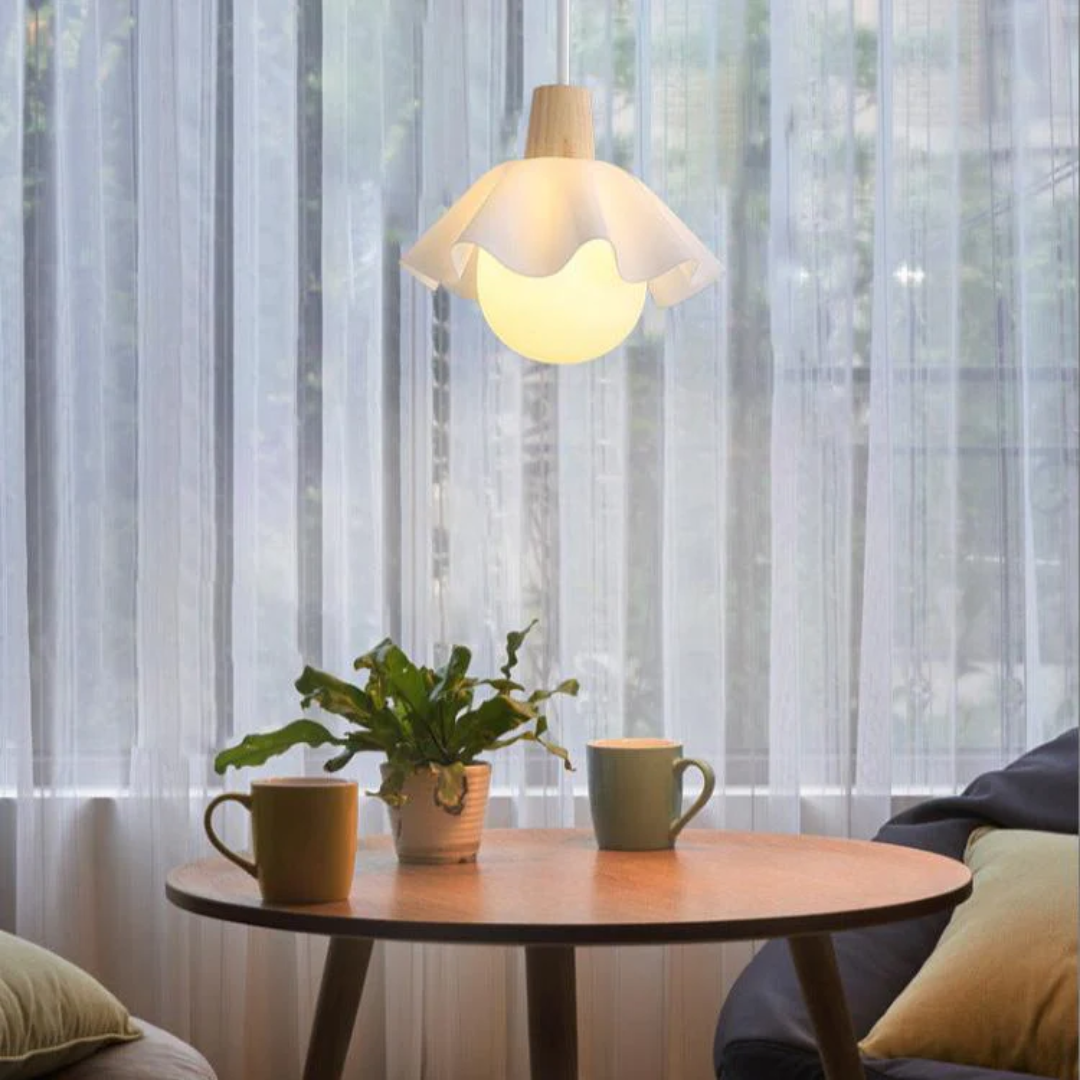 Skanto | Blomstformet pendellampe