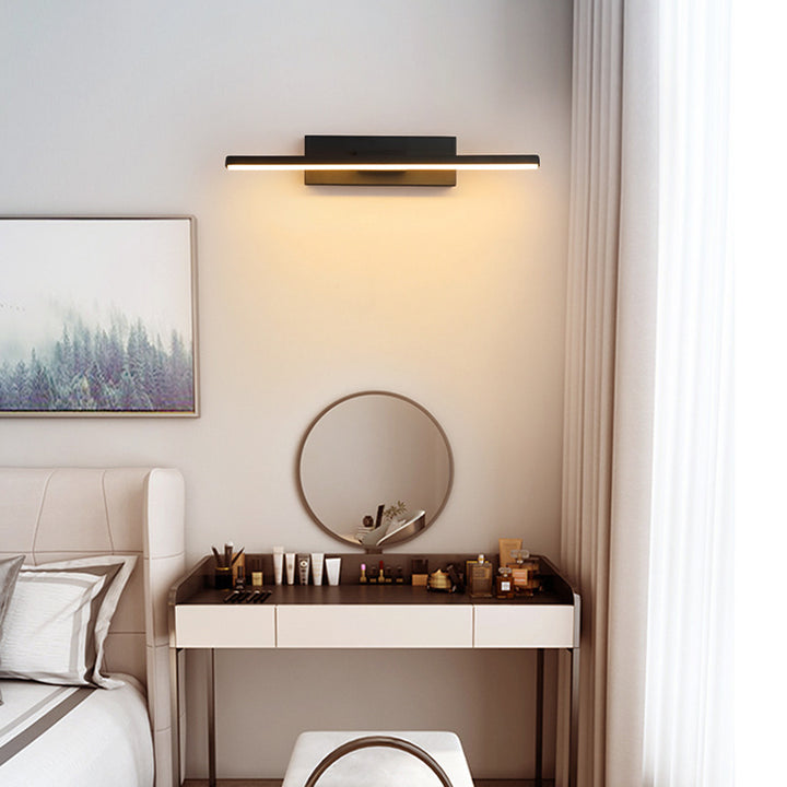 Moderne, elegante, drehbare Wandleuchte