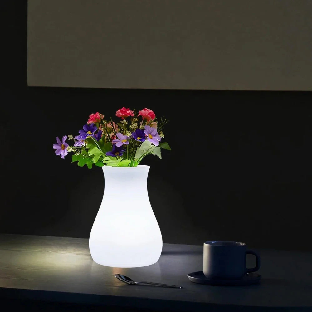 Skanto | FloraGlow Vase