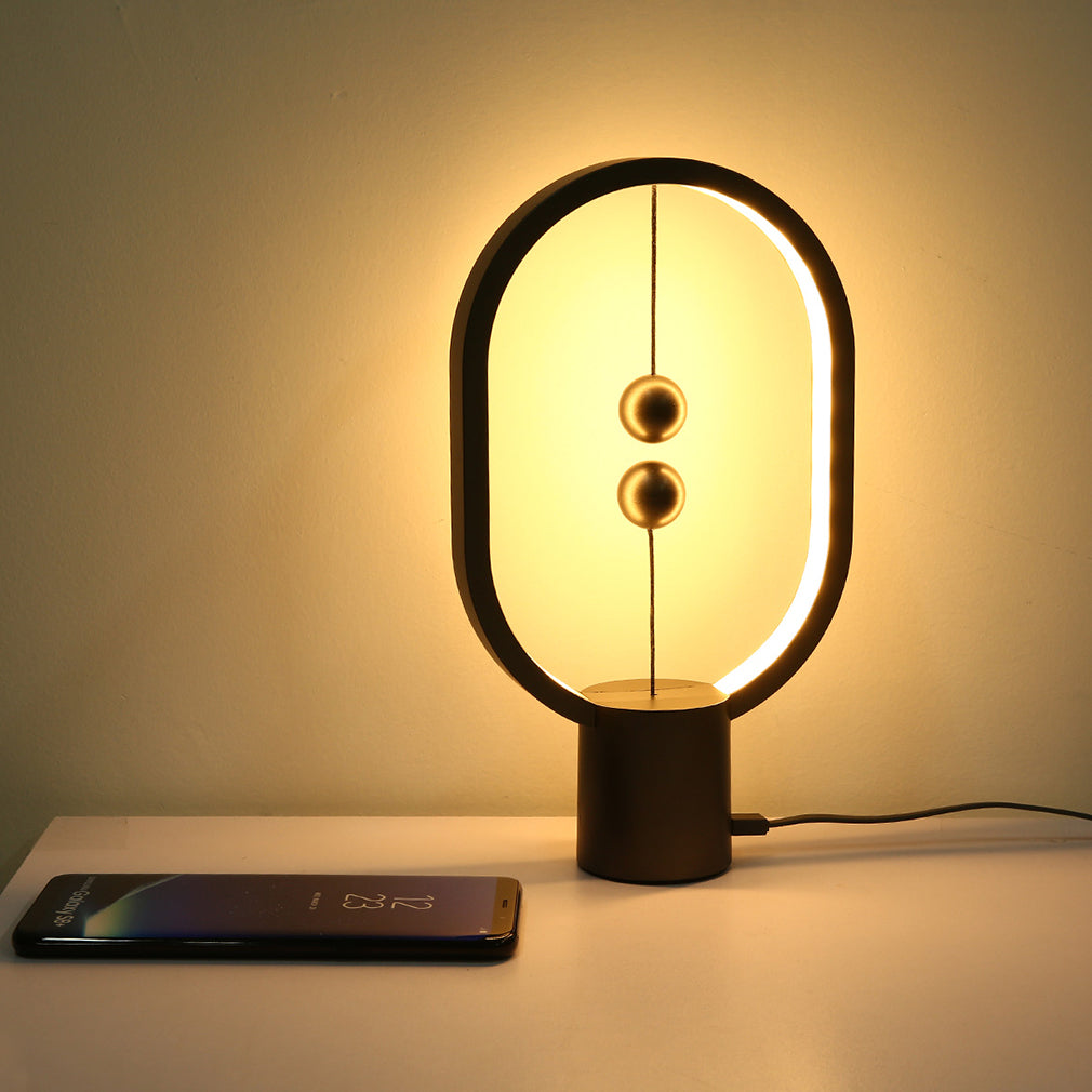 Tao - Moderne Nordisk Magnetisk Balans LED Lampe | Skanto
