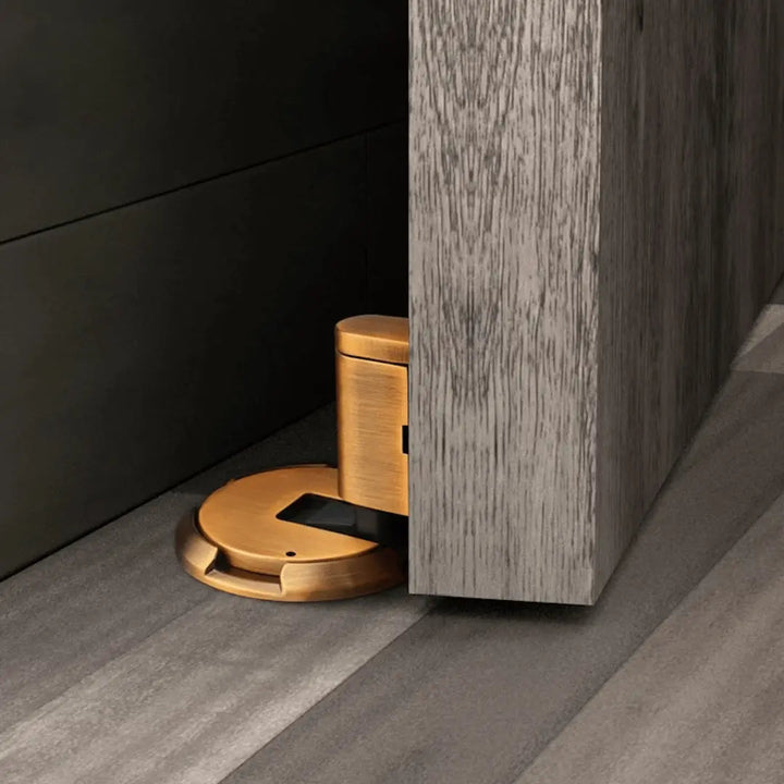 Skanto | HoldMate Magnetisk Dørstopper – Ingen boring, Sterk grep & Elegant design