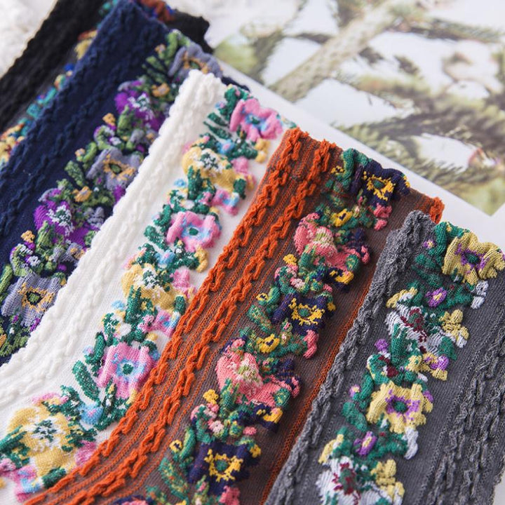 Skanto | Vintage Floral Style Cotton Crew Socks