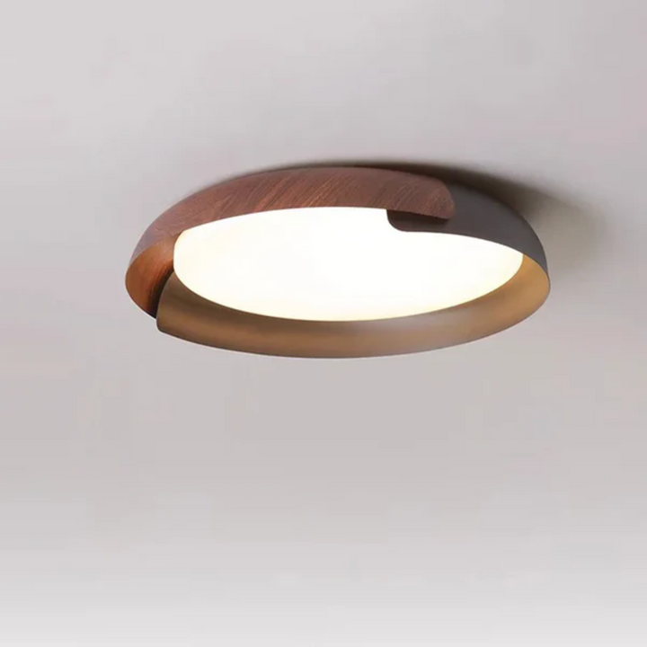 Skanto | Tre Taklampe for Soverom
