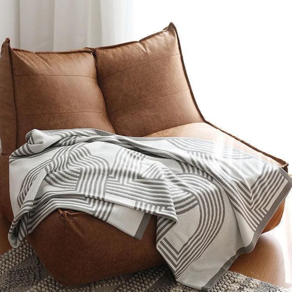 Skanto | Snuggle Maze Strikket Teppe