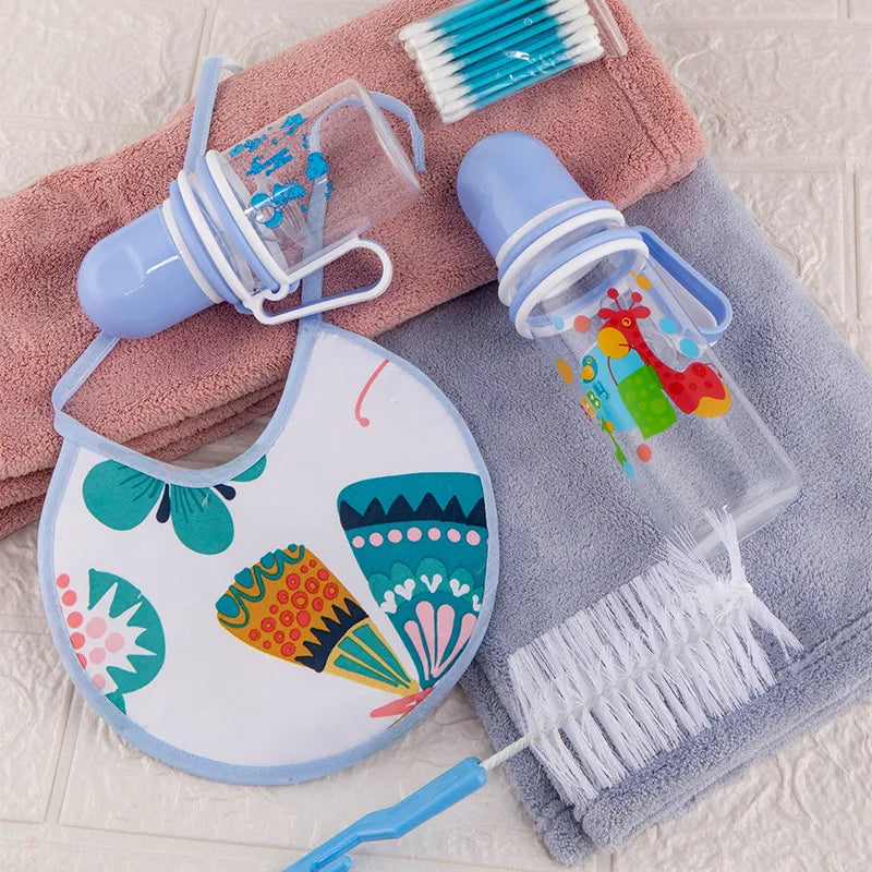 Norvo | Babypleiesett med flasker, smekker og rengjøringsbørste