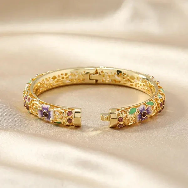Skanto | 14k diamant aksentert blomster armbånd