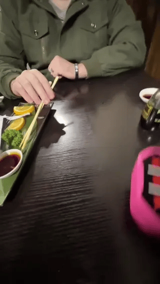 Skanto | BrainBlaze Tic-Tac-Action — Frigjør tenkeevnen din og opplev fengende spilling overalt!