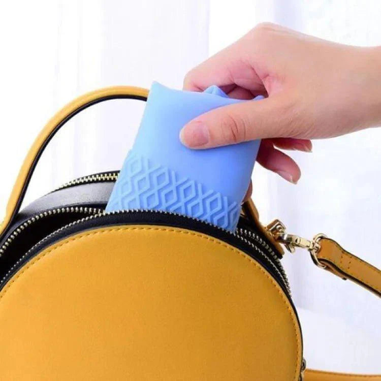 ShoeCover Si nei til våte sko og hei til tørre føtter. | Skanto