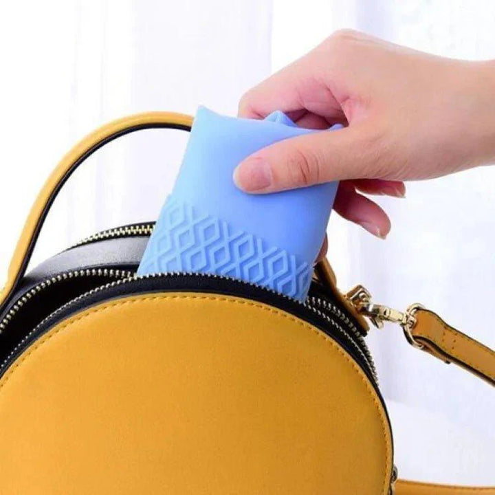 ShoeCover Si nei til våte sko og hei til tørre føtter. | Skanto