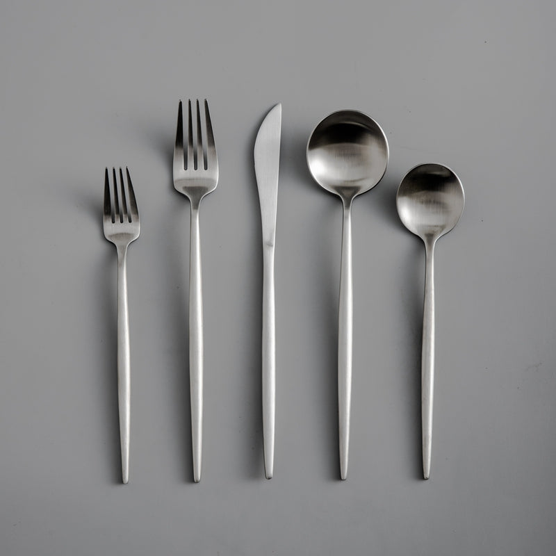Skanto | Minimalistisk Rustfritt Stål Bestikk Elegant Enkelhet