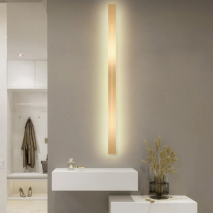 Skanto | LED Vegglampe | Modern Vertikal Sort Innendørs Sconce