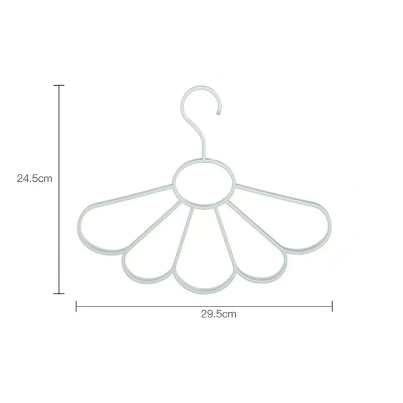 PETAL FORM KREATIV SKJERF HENGER Skanto