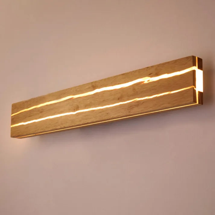 Skanto | Vegglampe laget av naturlig tre Harmonisk belysning og holdbar konstruksjon