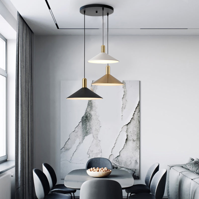 Skanto | Enkel Moderne Kegleformet LED Pendellampe