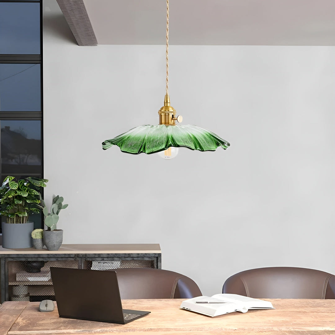 Taklampe med Skantoomstermotiv – Varmt lys og stiligt design | For hjemmet | Skanto