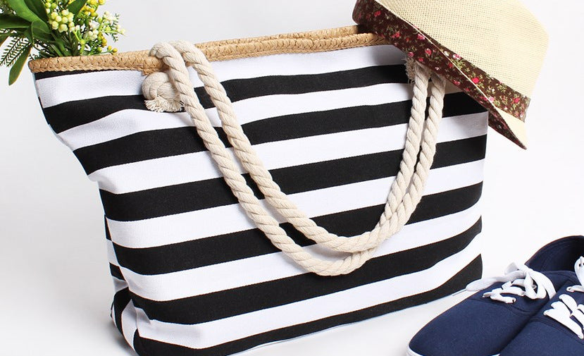 Stort strandveske med maritime striper Skanto