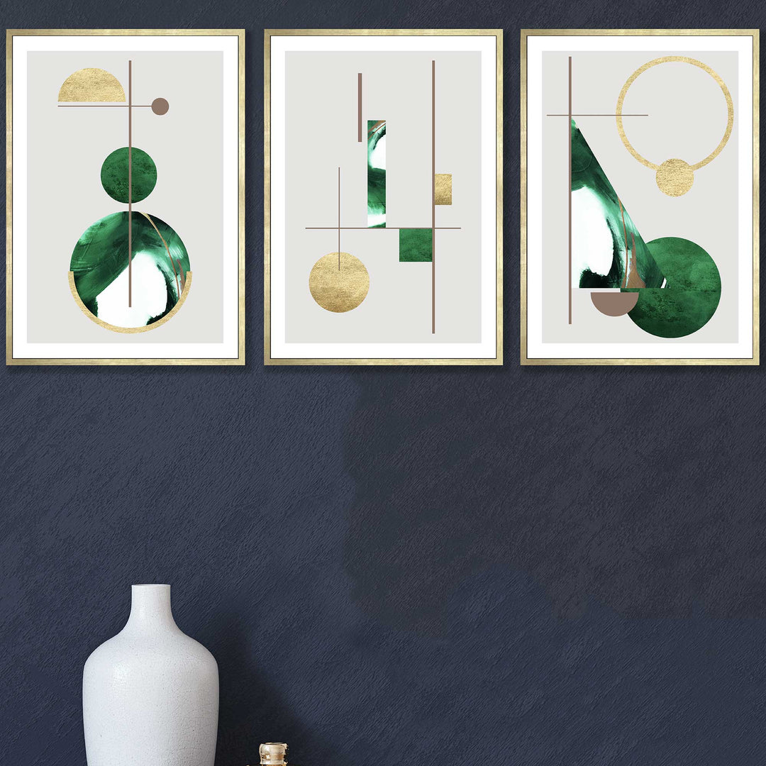 Art Deco-sett med 3 teksturerte, geometriske fototapeter i grønt og gull