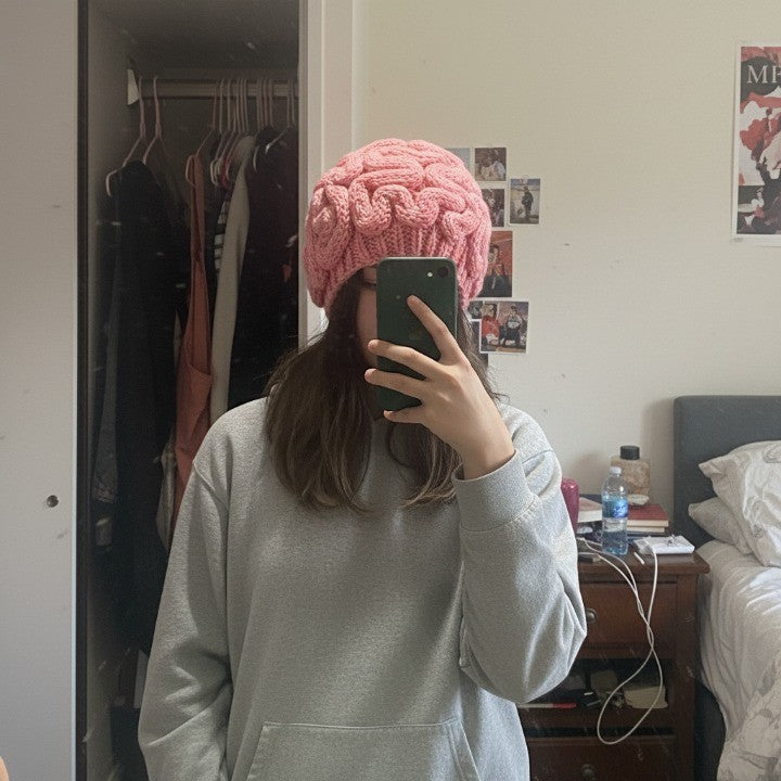 Skanto | Too Much IQ Strikket Hjerne Beanie