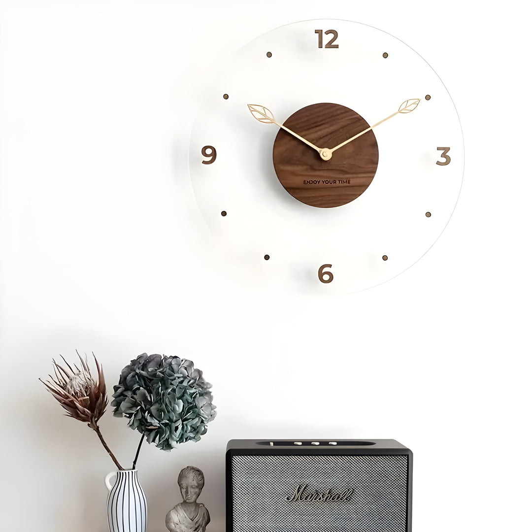 Minimalistisk, stille veggklokke med et enkelt design for ethvert rom Skanto