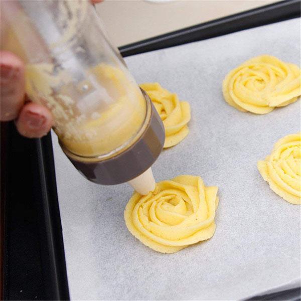 Lovely Cookies Press Cutter Set | Skanto