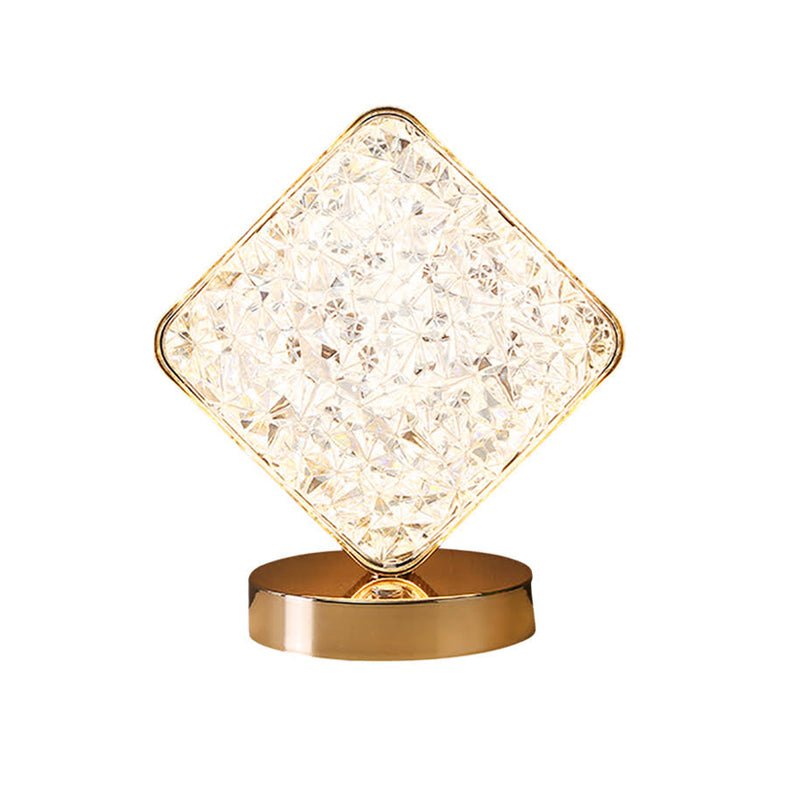 Star Moon Metal Table Lamp | Skanto