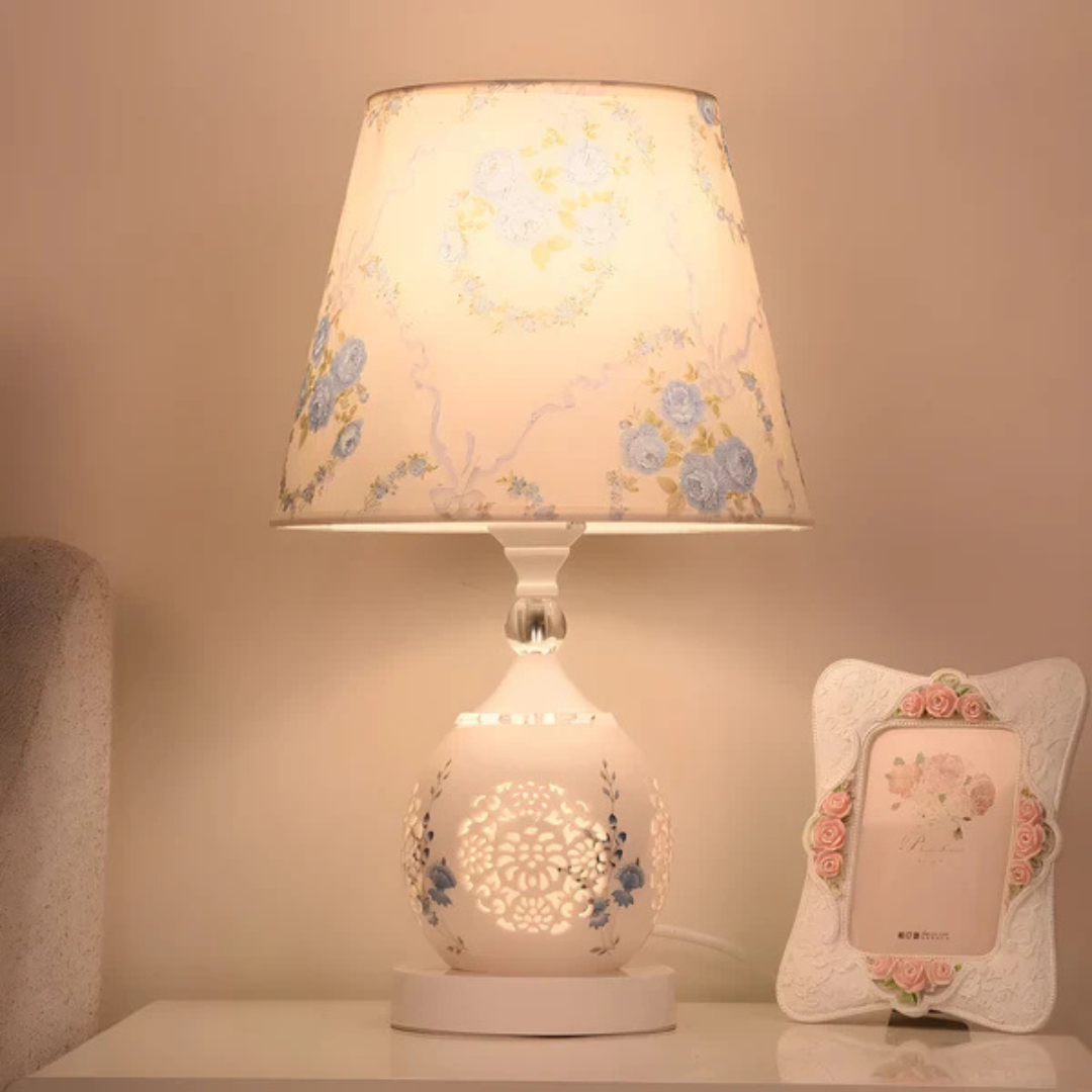 Skanto | Luksus LED Bordlampe Med Krysantemum Glød