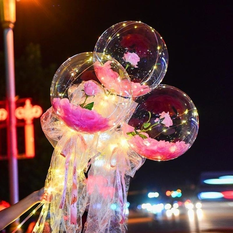Skanto | LED Belyst Ballongbukett