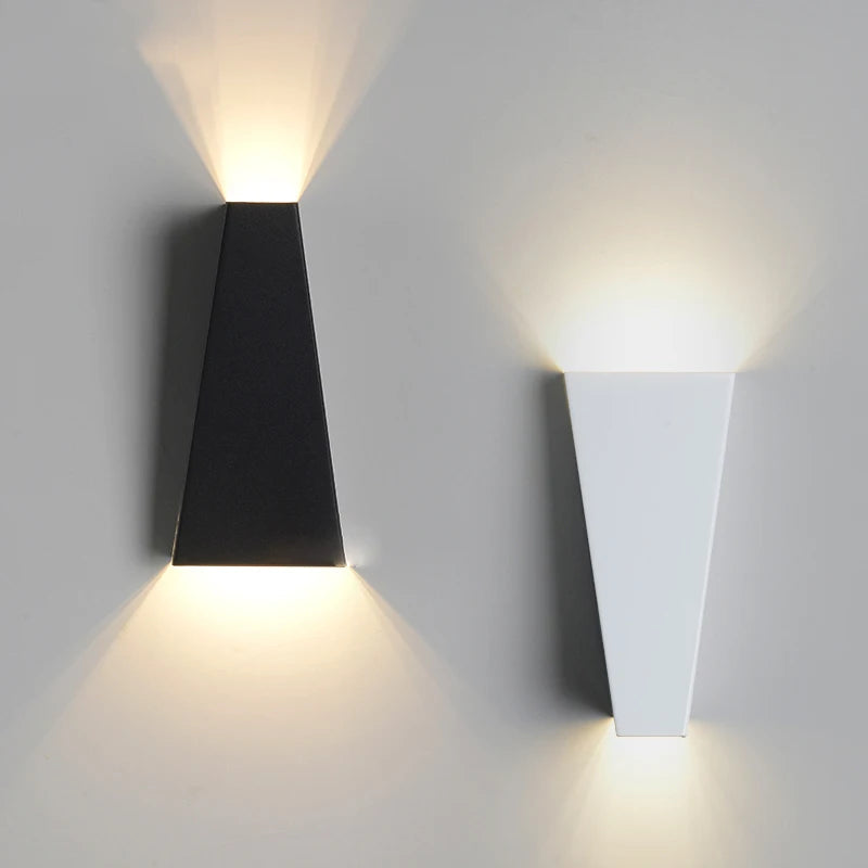 ChâteauLumière - Luksus Modulær Vegglampe for Moderne Interiør Skanto
