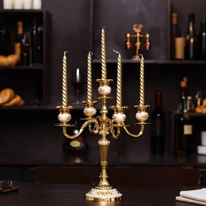 Skanto | GildedNocturne Kandelaber