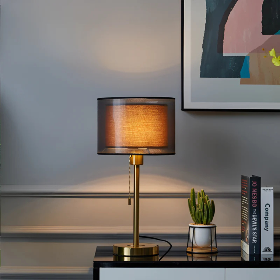 Skanto | Bordlampe med dobbel tekstilskjerm