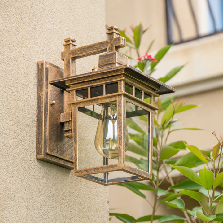 Skanto | Svart Utendørs Vegglampe